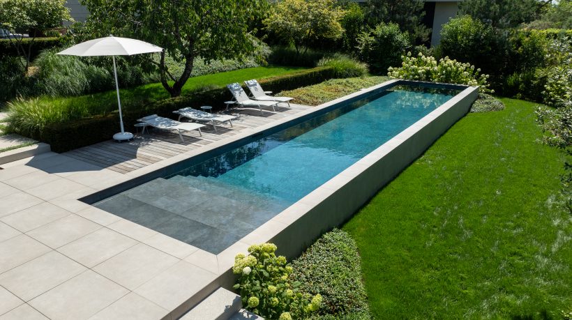 Mori Piscines nage à contre courant